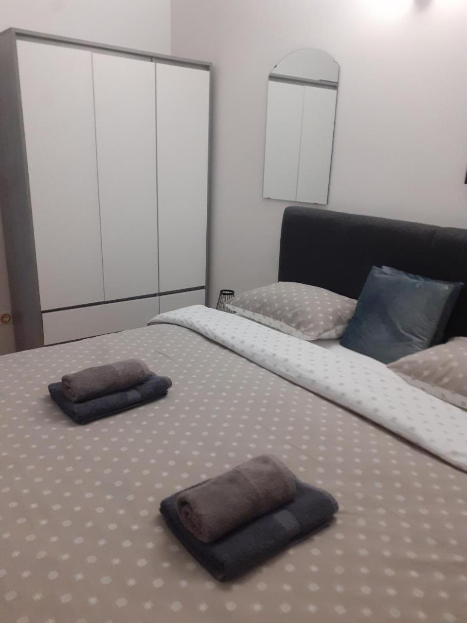 Vrata Jadrana 1 Rijeka