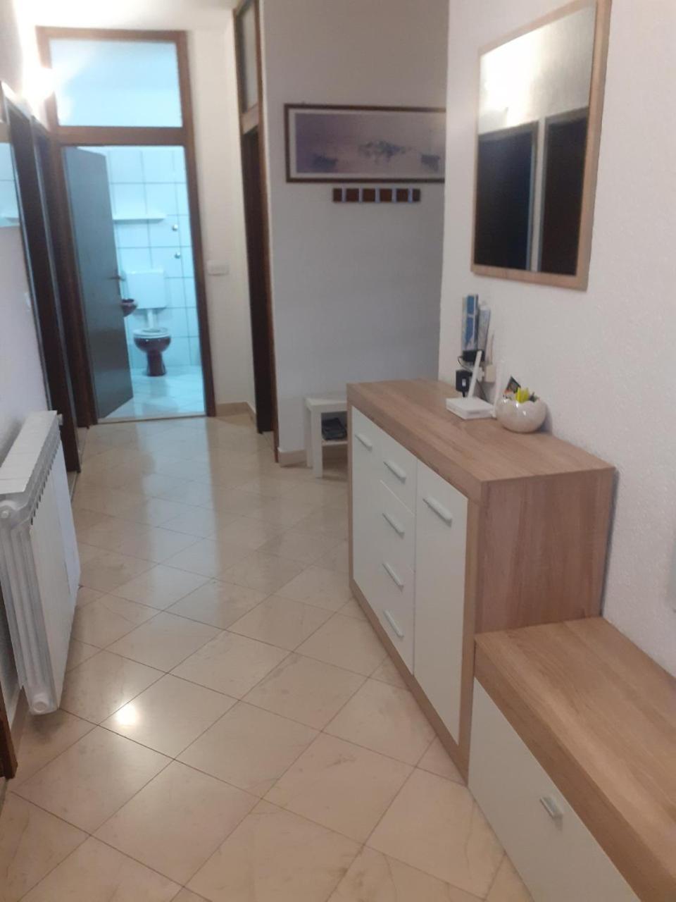 Vrata Jadrana 1 * Rijeka